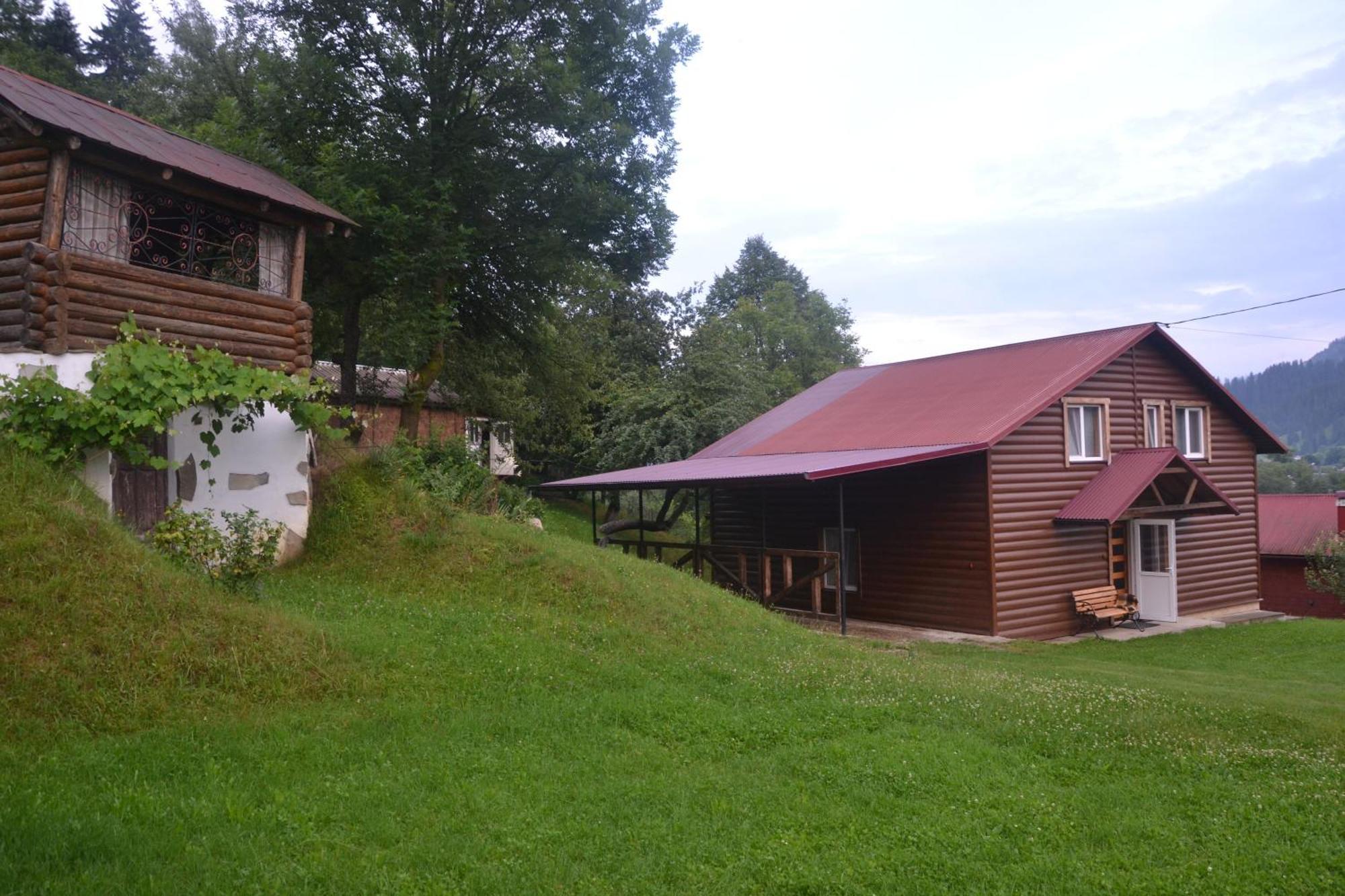 Pid Lisochkom Verkhovyna Exterior photo
